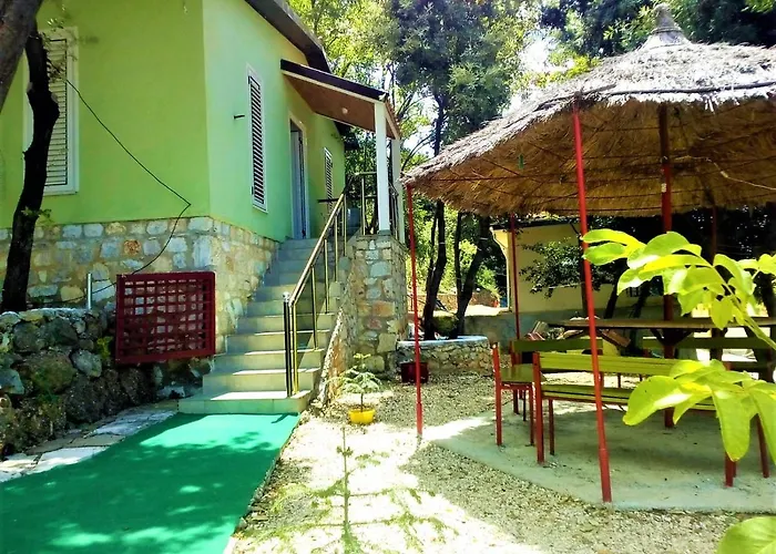 Ramo's Beachside Retreat - Cozy 2 Bedroom * Wlora